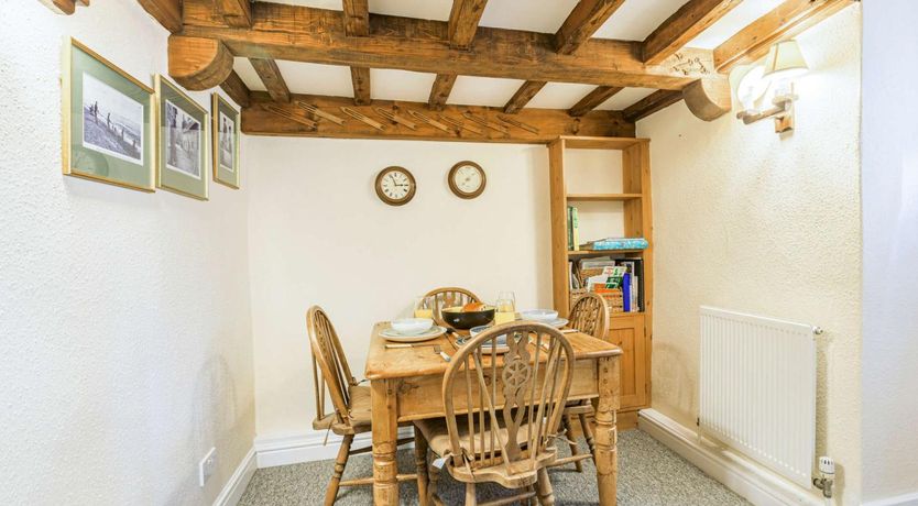 Photo of 2 Bed in Bridport