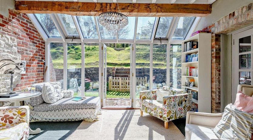 Photo of 4 Bed in West Lulworth