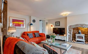 Photo of 3 Bed in Blakeney