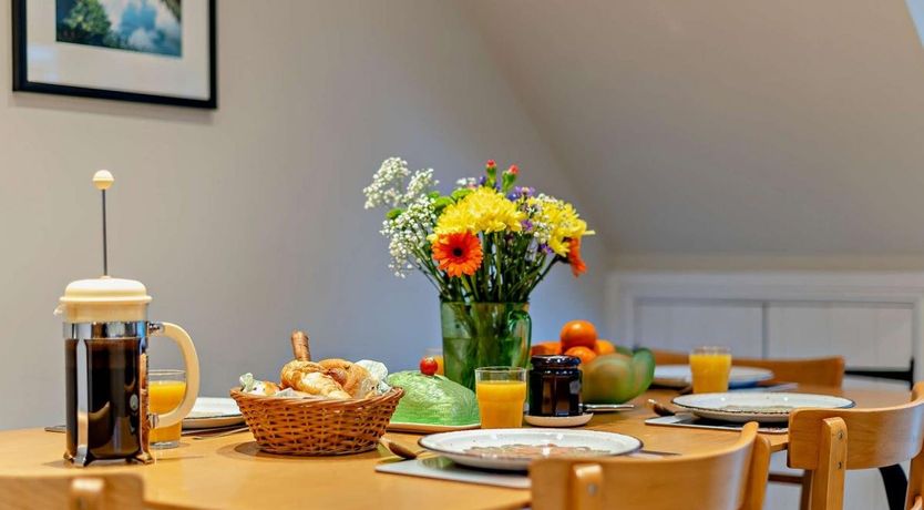 Photo of 3 Bed in Blakeney