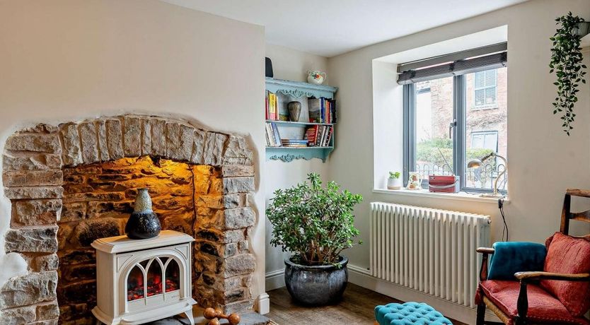 Photo of 3 Bed in Blakeney