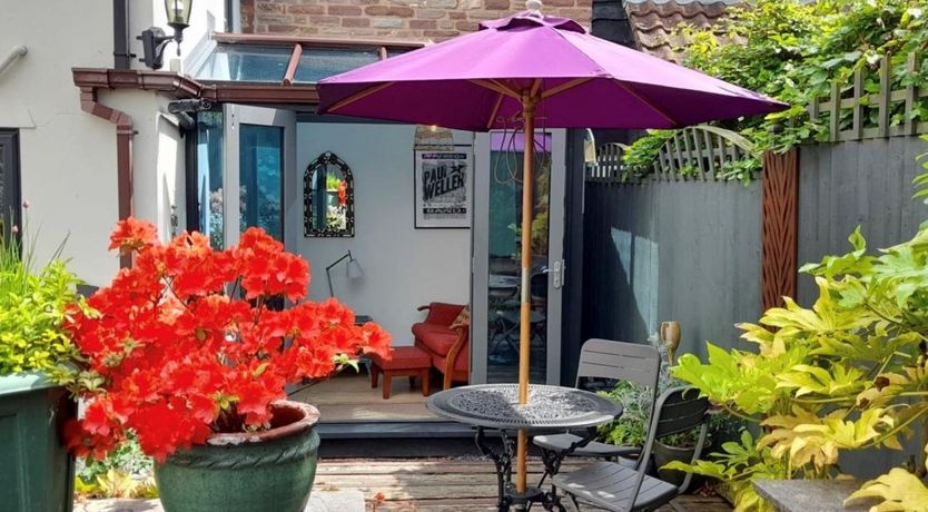 Photo of 3 Bed in Blakeney