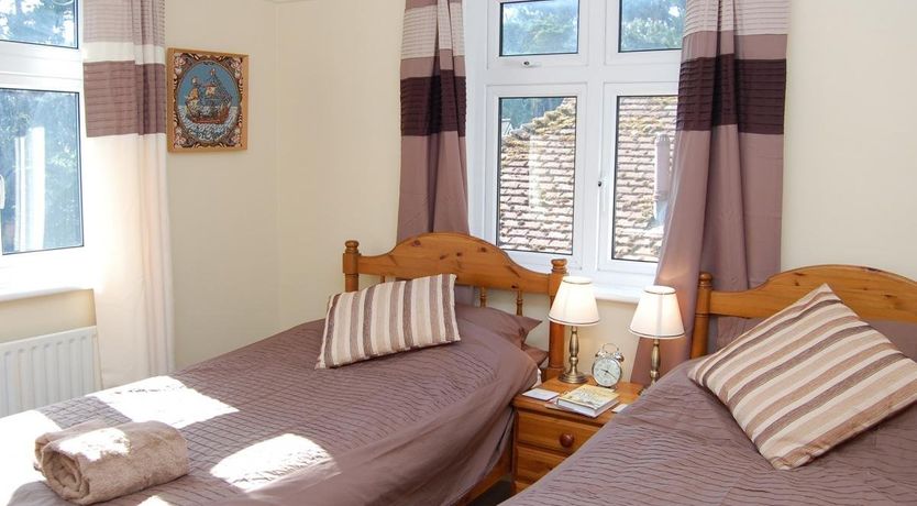 Photo of 4 Bed in Studland