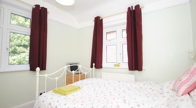 Photo of 4 Bed in Studland