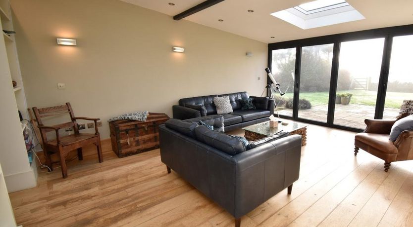 Photo of 5 Bed in Worth Matravers