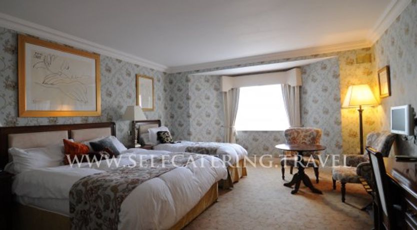 Photo of 5 star luxury Spanish Point