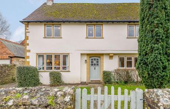 3 Bed in Dorchester Holiday Cottage