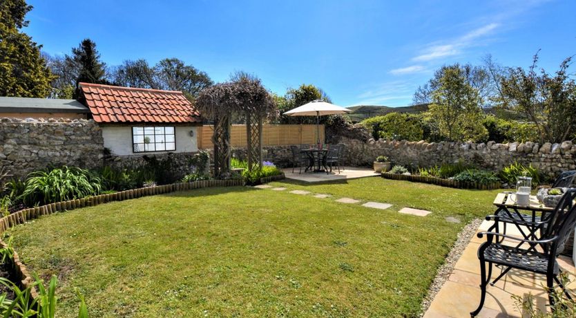 Photo of 3 Bed in Bridport