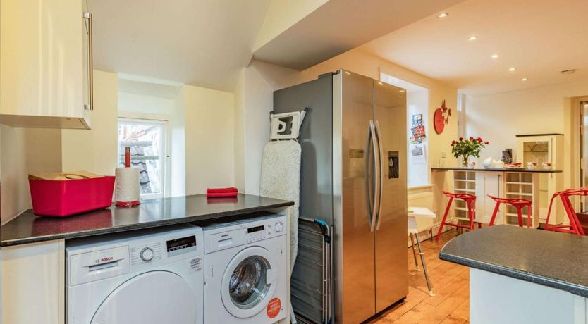 Photo of 5 Bed in Swanage