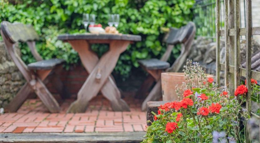 Photo of 5 Bed in Swanage