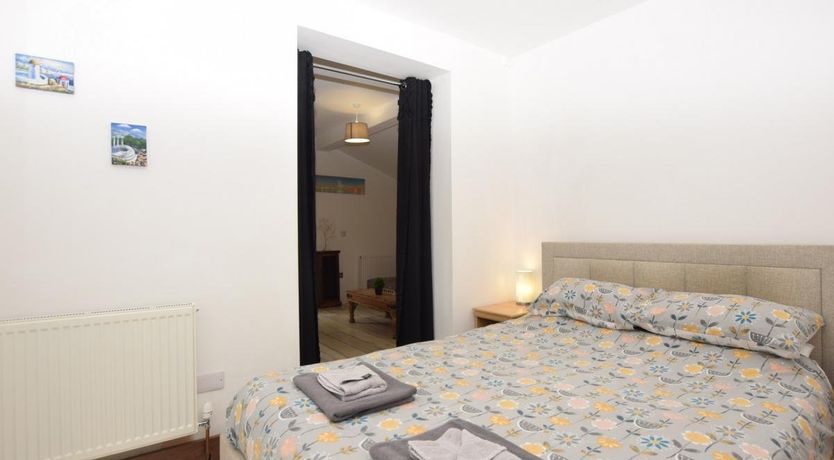 Photo of 2 Bed in Sutton-on-Sea