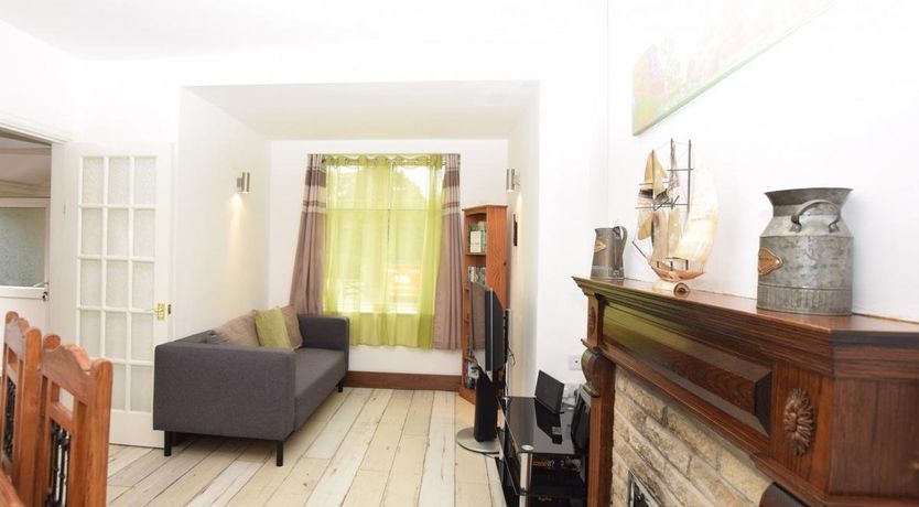 Photo of 2 Bed in Sutton-on-Sea