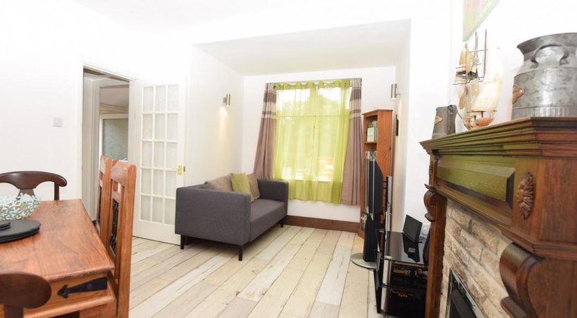 Photo of 2 Bed in Sutton-on-Sea