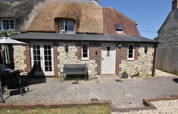 in East Chaldon (DC025) Holiday Cottage
