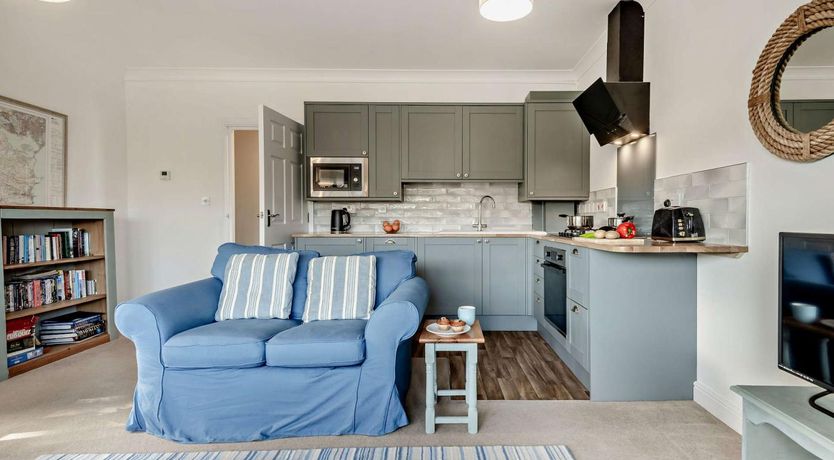 Photo of 2 Bed in Swanage