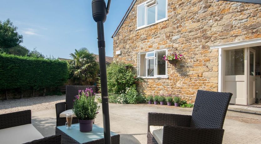 Photo of 2 Bed in Bridport