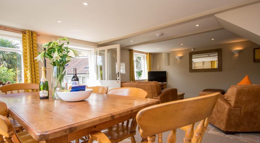 Photo of 2 Bed in Bridport
