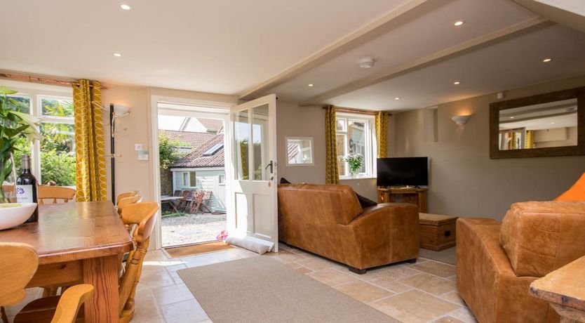 Photo of 2 Bed in Bridport