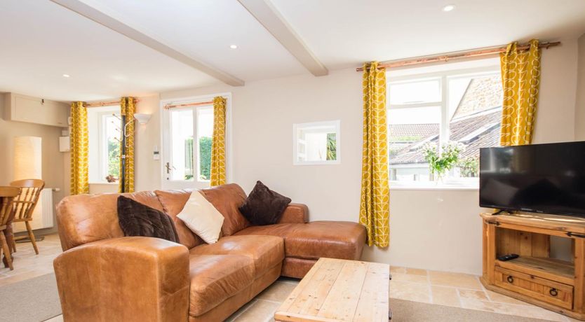 Photo of 2 Bed in Bridport