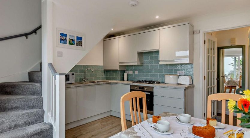 Photo of 2 Bed in Weymouth