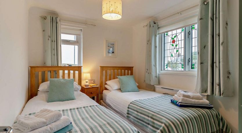 Photo of 2 Bed in Weymouth