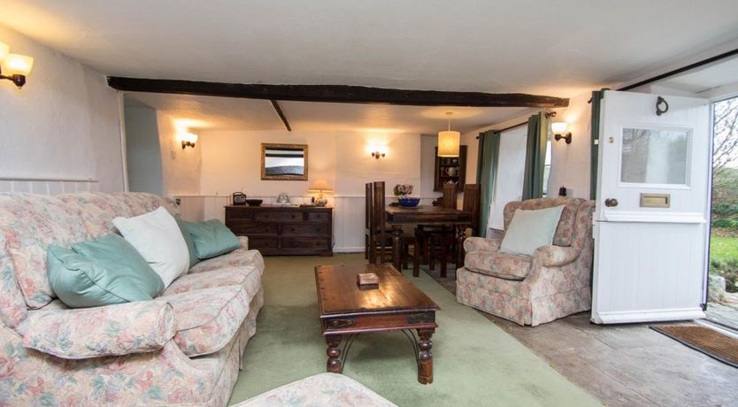 Photo of 2 Bed in Corfe Castle