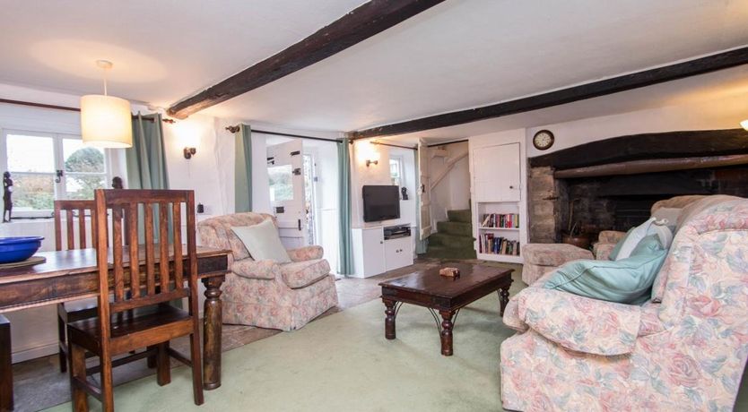 Photo of 2 Bed in Corfe Castle