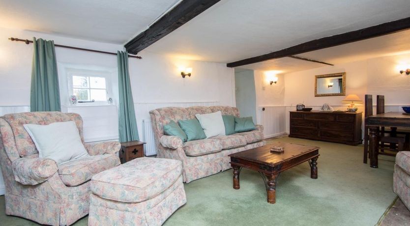 Photo of 2 Bed in Corfe Castle