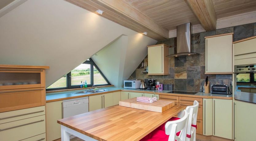 Photo of 3 Bed in Worth Matravers