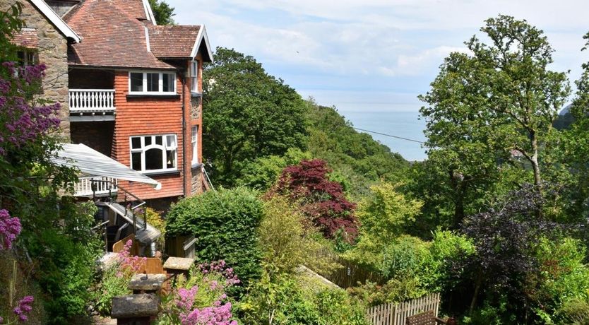 Photo of 9 Bed in Lynton