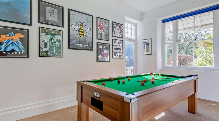 Photo of 9 Bed in Lynton