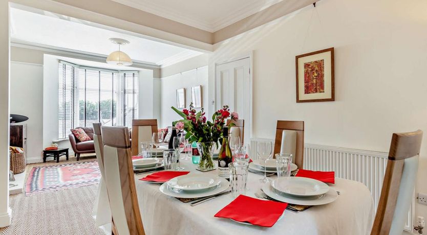 Photo of 3 Bed in Portland