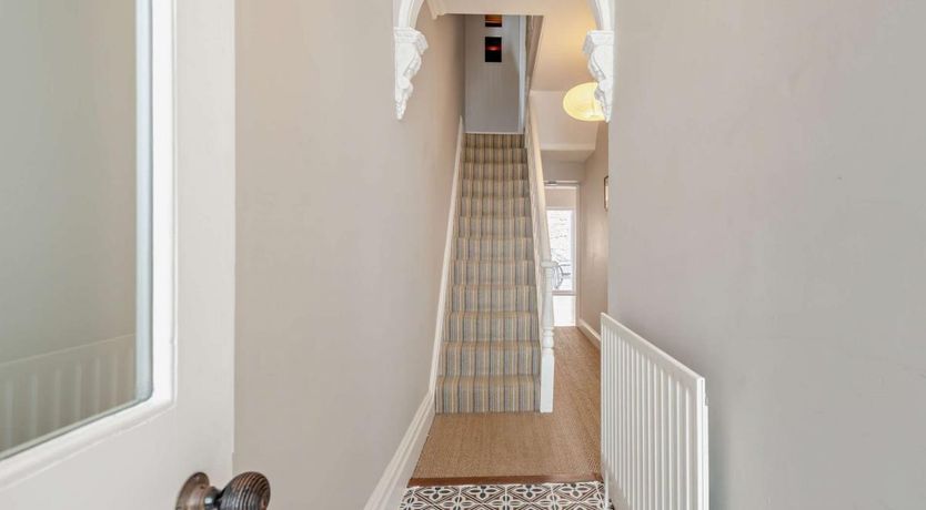 Photo of 3 Bed in Portland