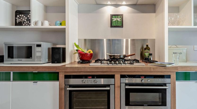 Photo of 3 Bed in Portland