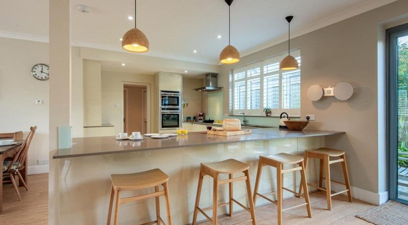 Photo of 5 Bed in Studland