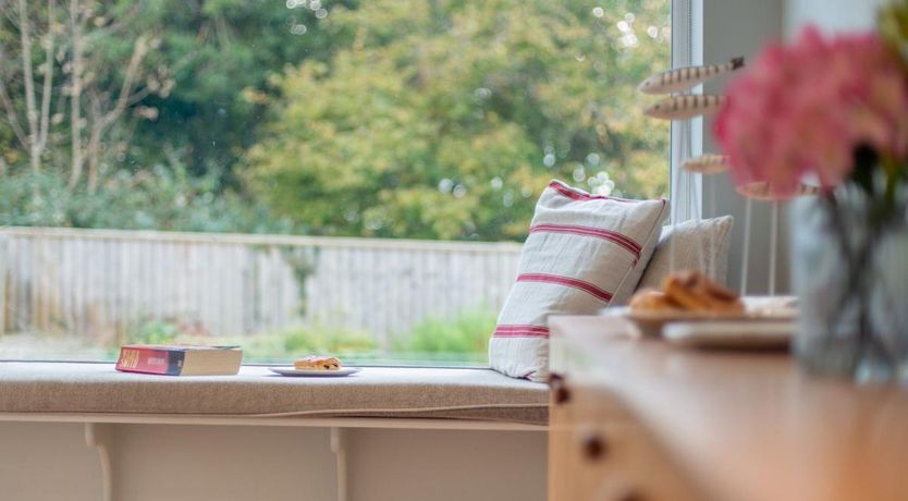 Photo of 5 Bed in Studland