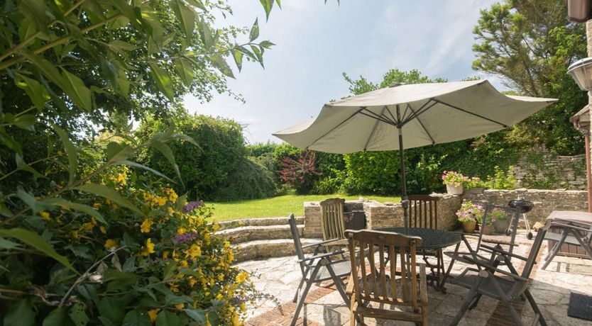 Photo of 4 Bed in Worth Matravers