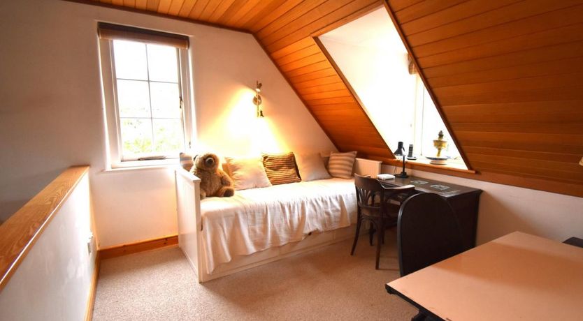 Photo of 4 Bed in Worth Matravers