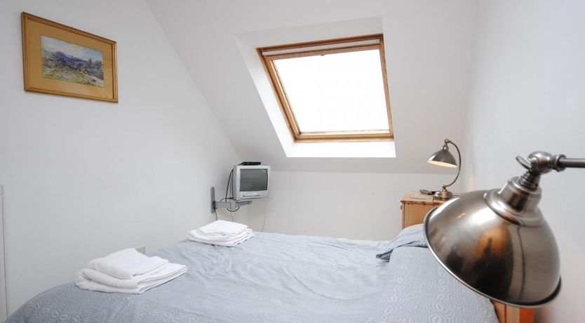 Photo of 4 Bed in Worth Matravers