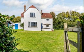 Photo of in Ringstead (DC141)