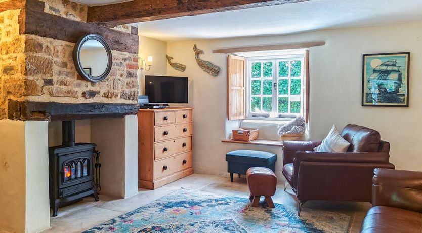 Photo of 2 Bed in Chideock