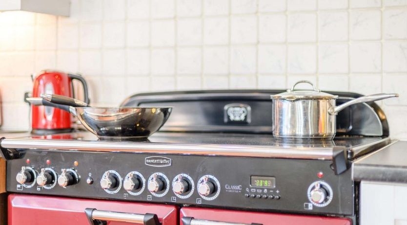 Photo of 5 Bed in West Lulworth