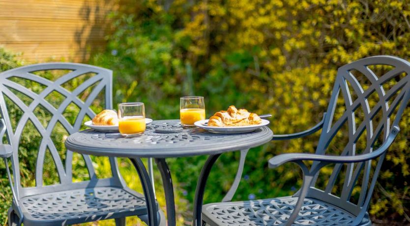 Photo of 5 Bed in West Lulworth