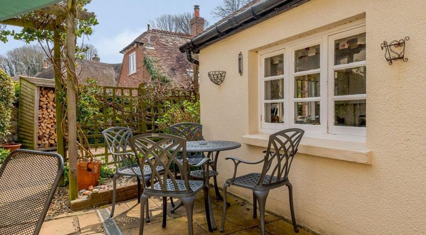 Photo of 5 Bed in West Lulworth