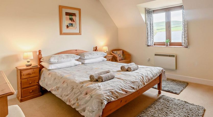 Photo of 3 Bed in Chideock