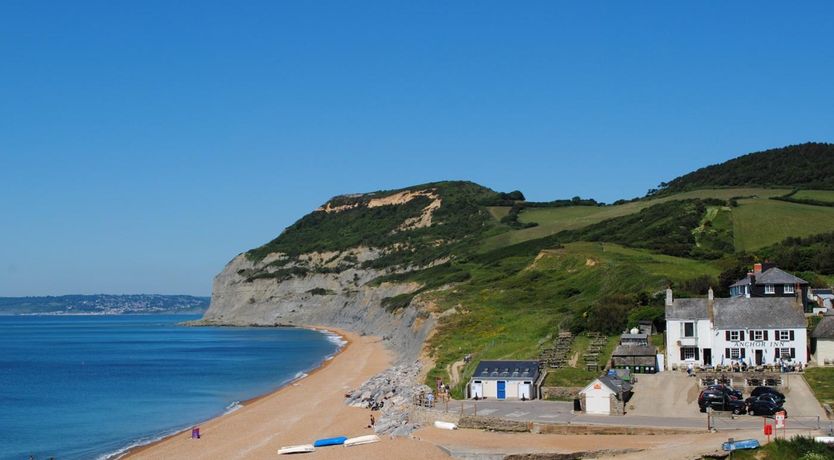 Photo of 3 Bed in Bridport
