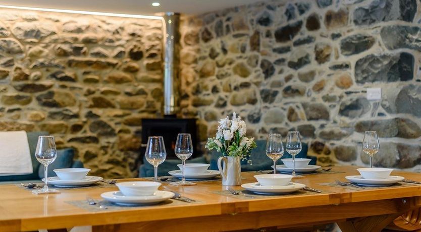 Photo of 3 Bed in Llwyngwril