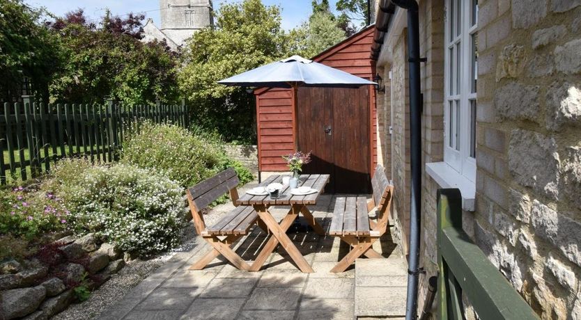 Photo of 3 Bed in Portesham