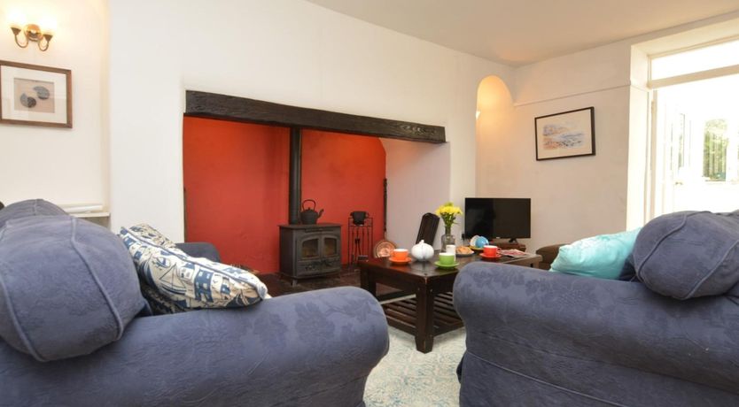 Photo of 3 Bed in Bridport