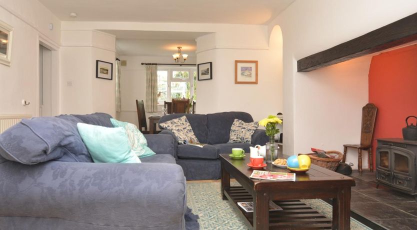 Photo of 3 Bed in Bridport